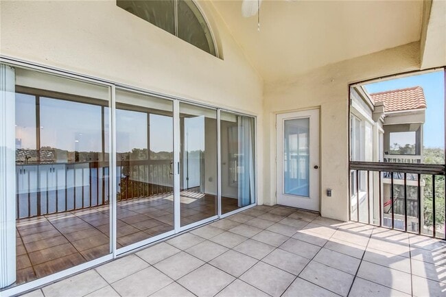 Building Photo - 204 Quayside Cir