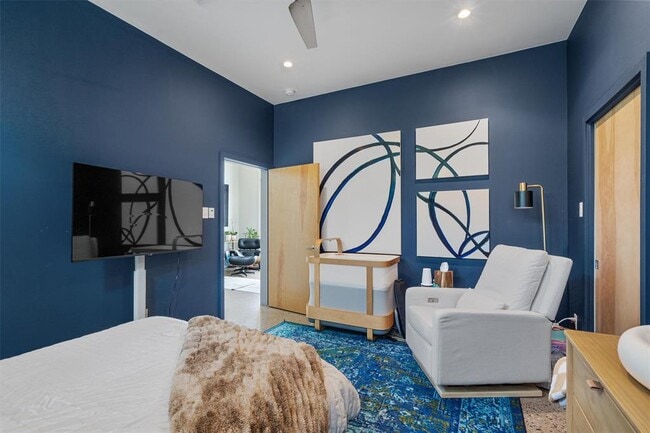 Building Photo - 1302 Socorro Dr