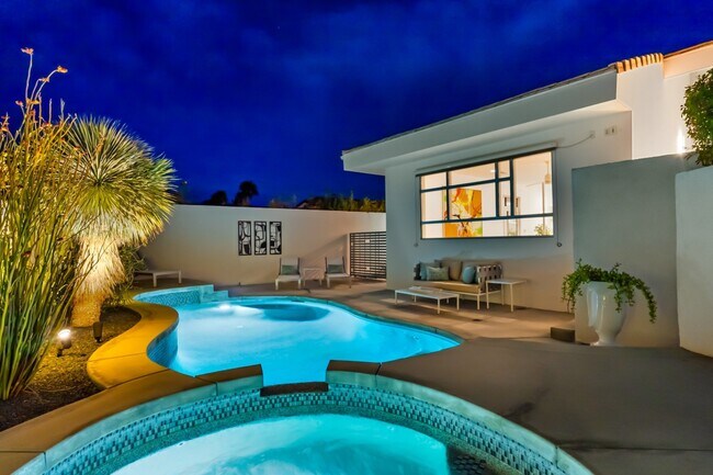 Building Photo - 48674 Vista Viejo Dr
