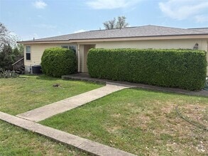 Building Photo - 3307 MacArthur Ave