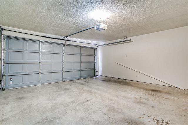 Building Photo - 2628 Deep Valley Trail