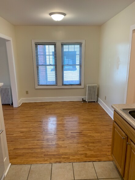 Building Photo - 1186 Grand Ave