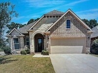 Building Photo - 7401 Bishop Pine Rd