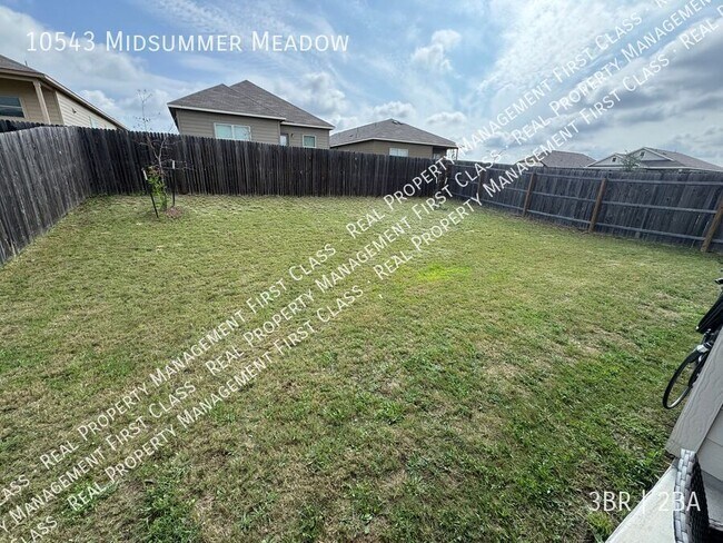 Building Photo - 10543 Midsummer Meadow