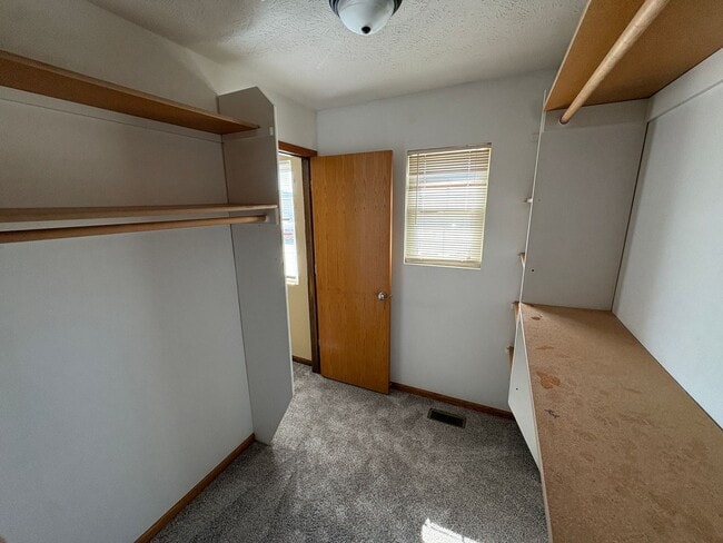 Building Photo - 6834 Whitewater Ln