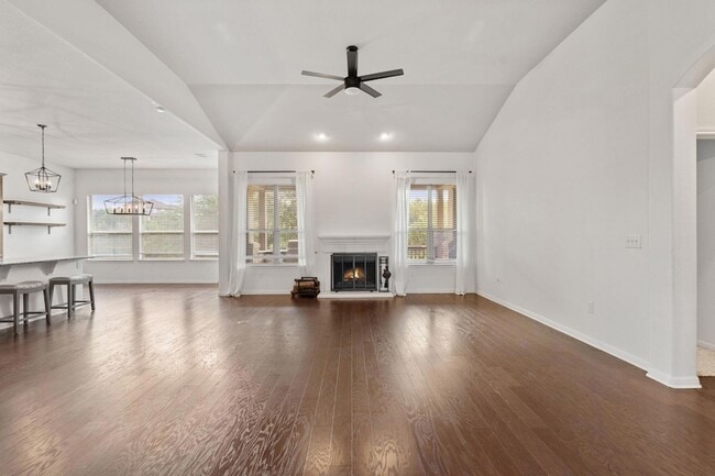 Building Photo - 21824 Agarito Ln
