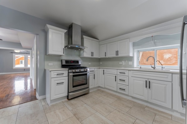 Building Photo - 1215 N Harding Ave