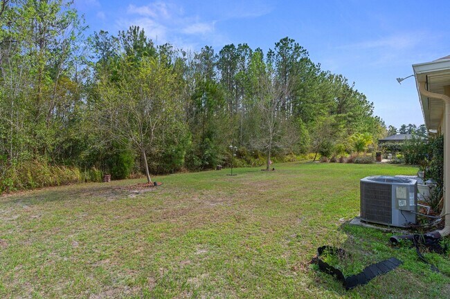 Building Photo - 5230 Diantha Way