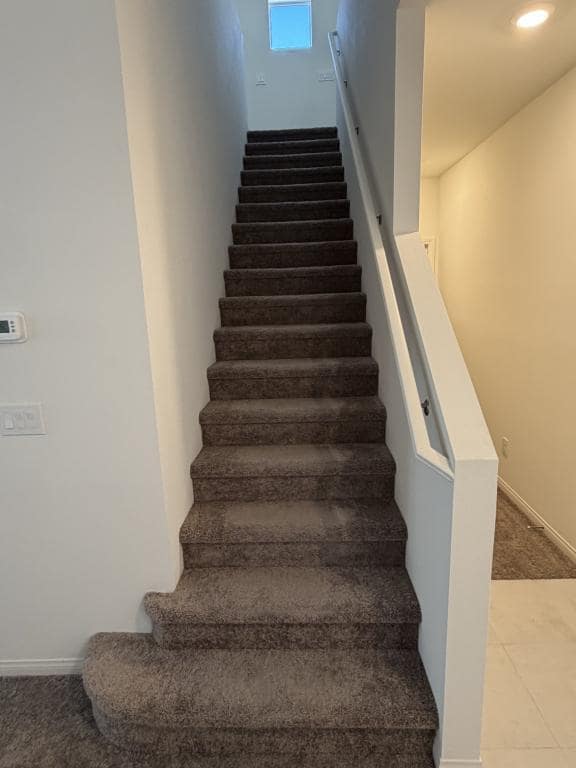 Building Photo - 3740 Gila Clf Ave