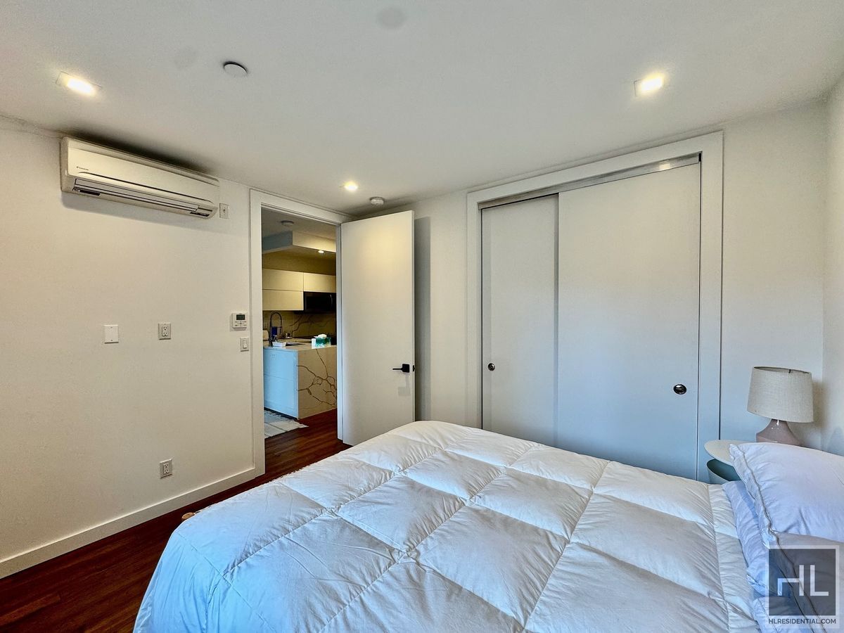 Building Photo - 27-04 Astoria Blvd