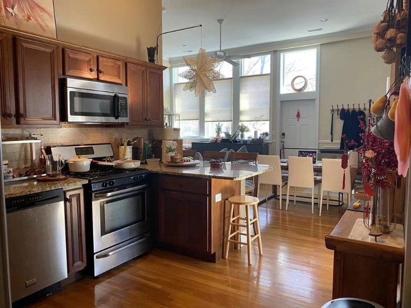 Building Photo - 349 Fulton St