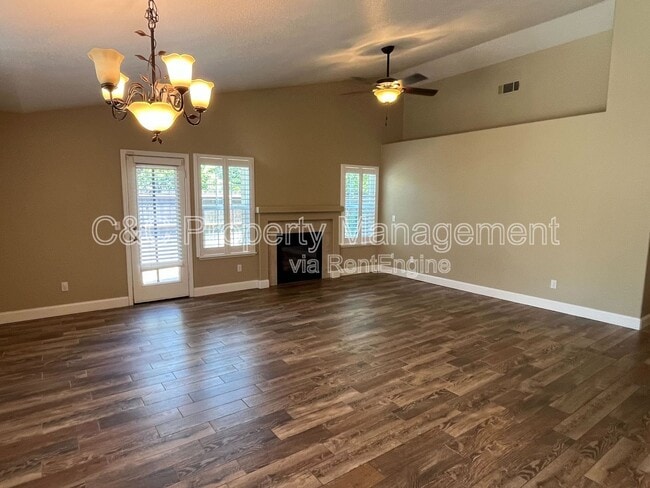 Building Photo - 1241 Inglewood Ct