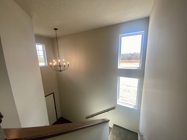 Building Photo - 134 Samuel Ave