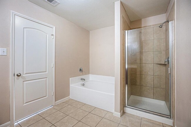 Building Photo - 108 Indigo Brush Dr