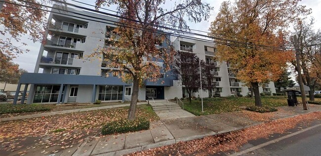 Primary Photo - 530 Coffee Rd