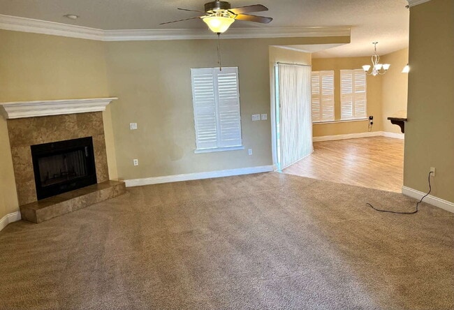 Building Photo - "Charming 4-Bed home in Navarre!"