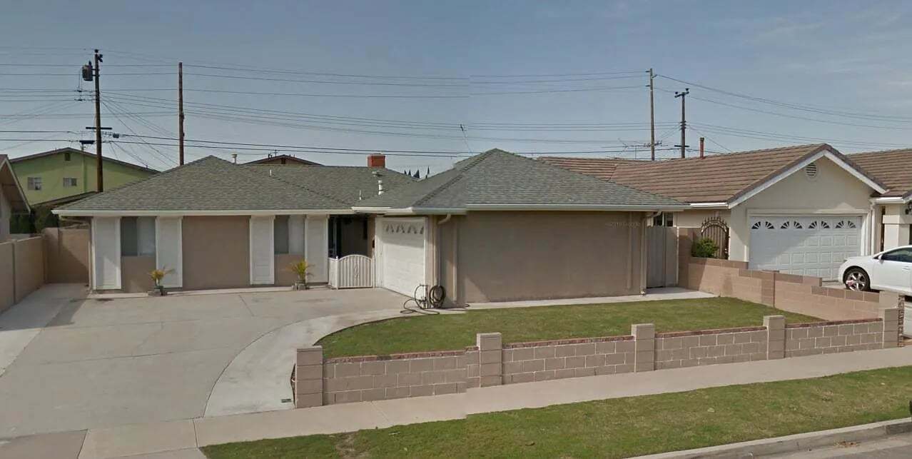 Building Photo - 10131 Beverly Ln
