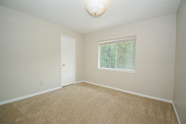 Building Photo - 2203 Friarwood Trail