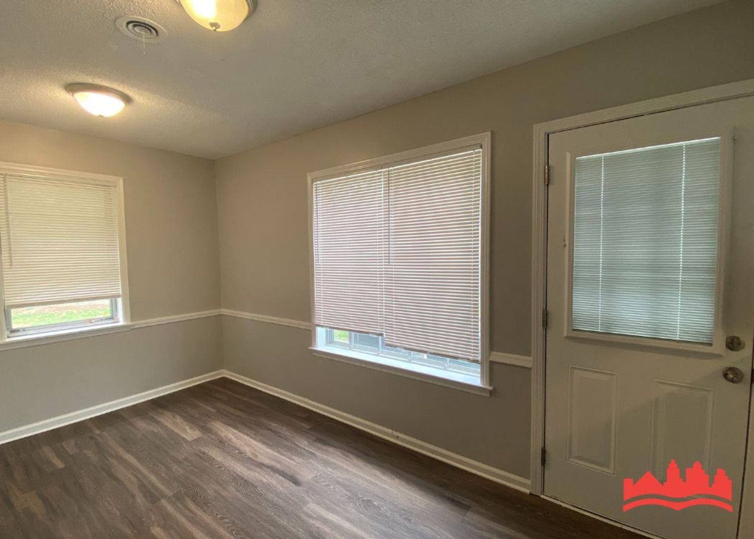 Building Photo - 6180 Springwind Cove