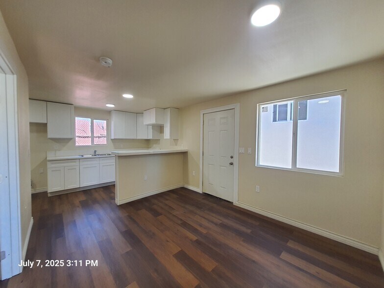 living room / kitchen - 1221 W 152nd St