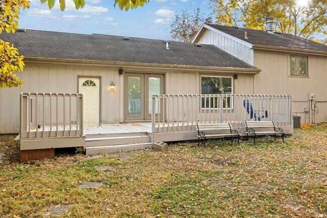 Building Photo - 4 BR Home in Bar Barry Heights