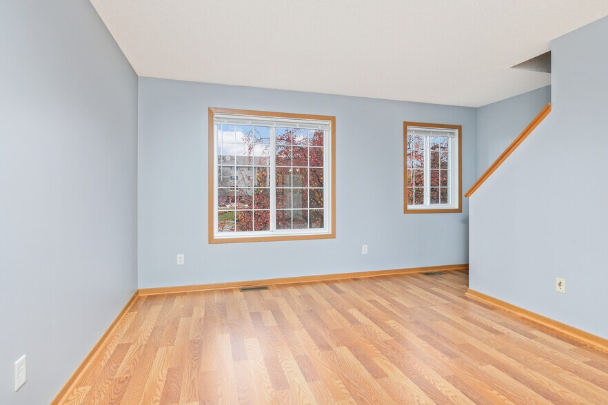 Building Photo - 15493 Flight Way
