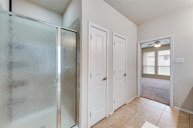 Building Photo - 2305 Laurel Forest Dr