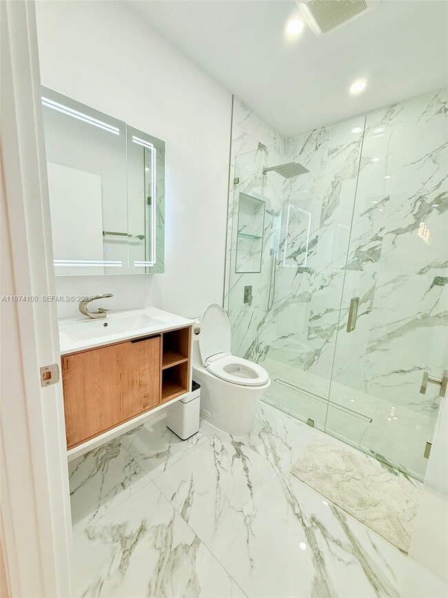 Building Photo - 3871 SW 147th Ave