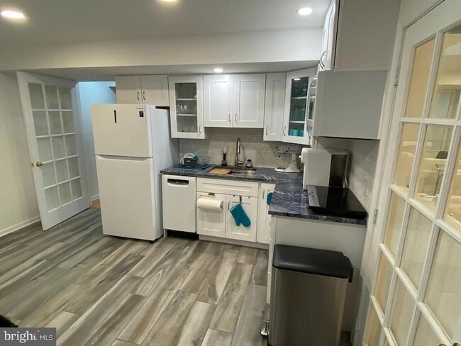 Building Photo - 14480 Woodstar Ct