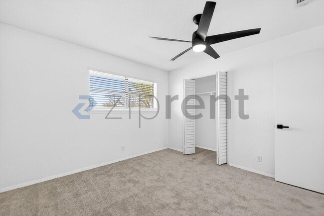 Building Photo - 2404 TX-289