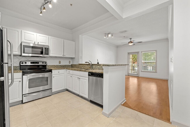 Building Photo - 1111 Westchester Ridge NE