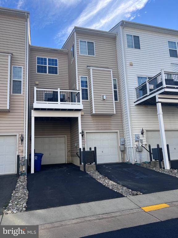 Building Photo - 1542 Kinnaird Terrace NE
