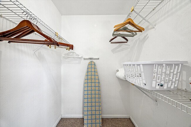 Building Photo - 18617 Egret Bay Blvd