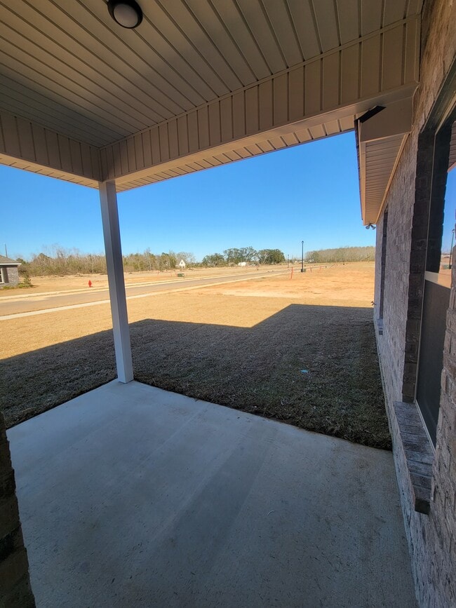 Building Photo - 1084 Stella Rd