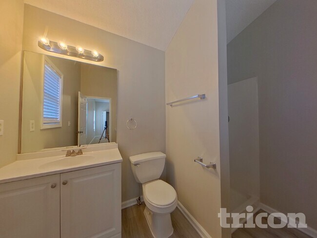 Building Photo - 309 Lokey's Ridge Rd