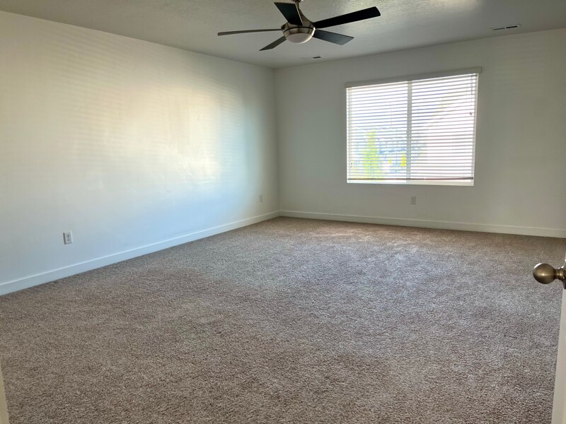 Building Photo - 431 S Fox Chase Ln