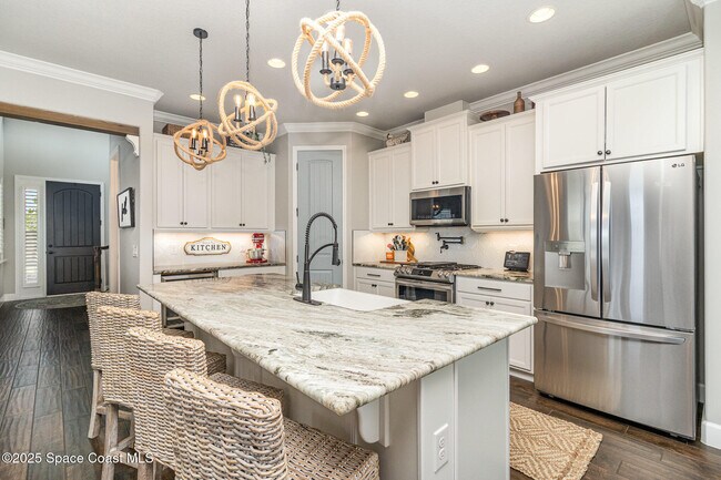 Building Photo - 3243 Casare Dr