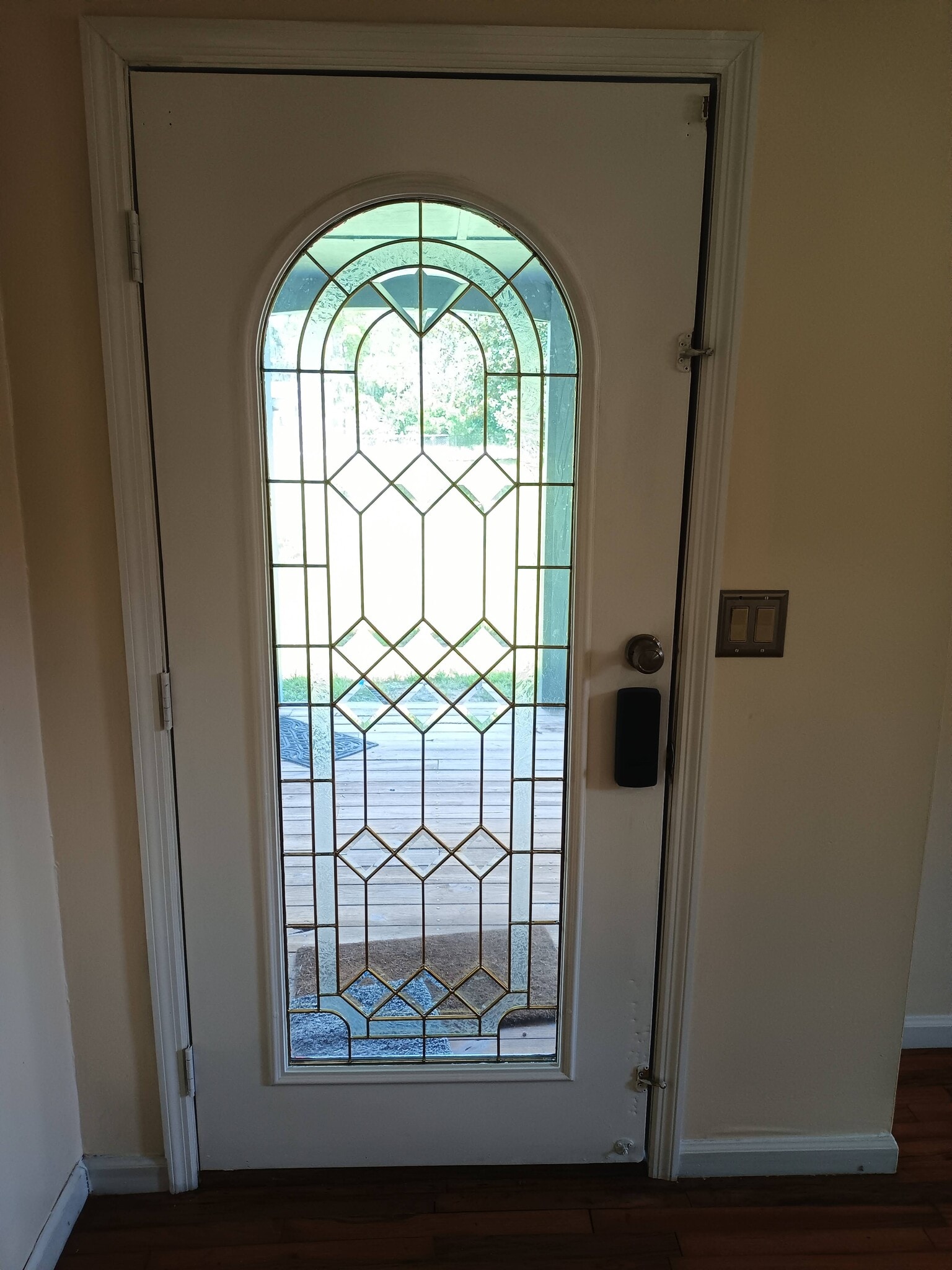 Building Photo - 471 Logan Ave