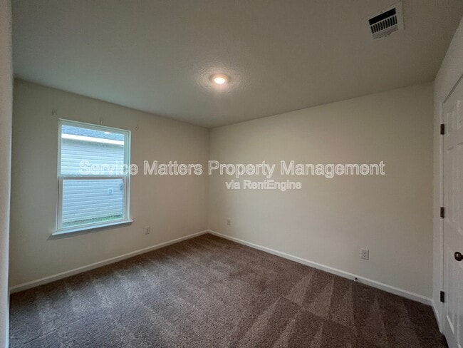 Building Photo - 4370 Jitterbug St