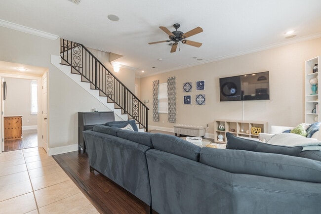 Building Photo - 4742 Amhurst Cir