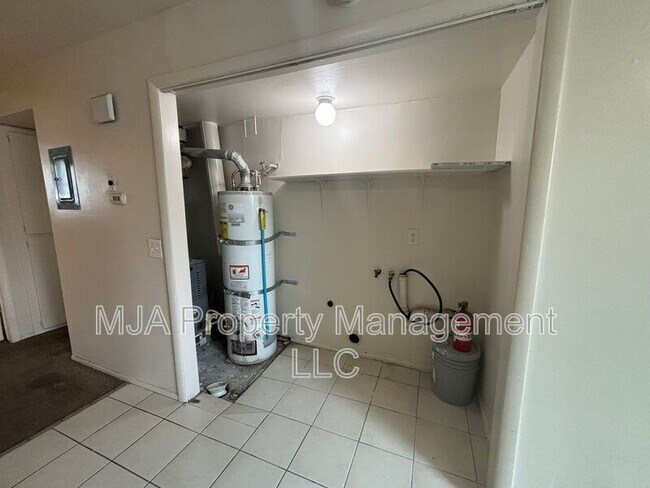 Building Photo - 1784 W 400 N