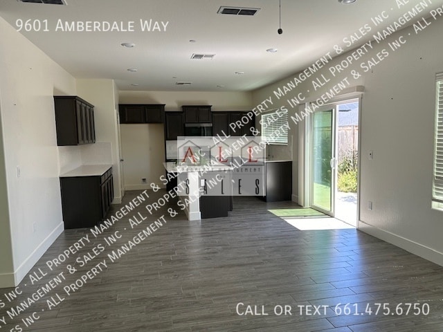 Building Photo - 9601 Amberdale Wy