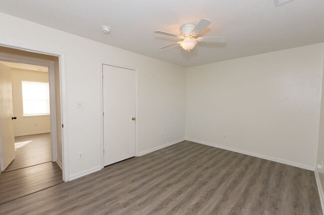 Building Photo - Great home in Hubert