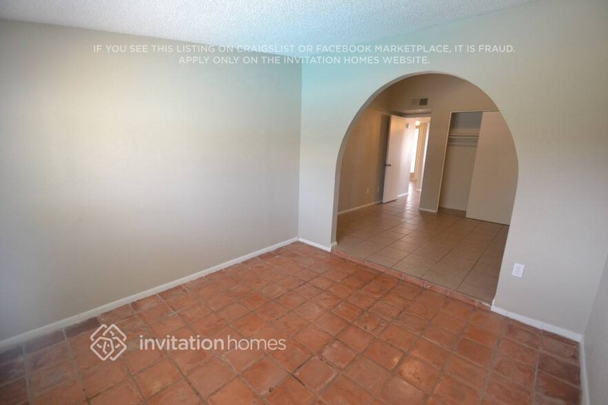 Building Photo - 4739 W Morrow Dr