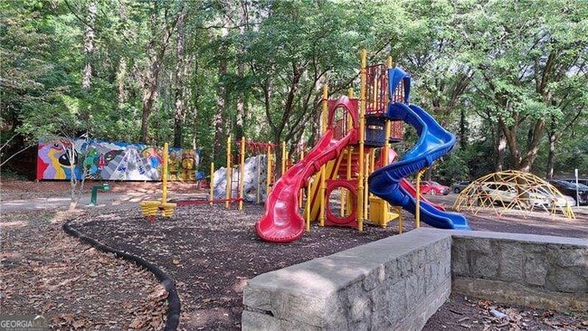 Building Photo - 1176 Converse Dr NE