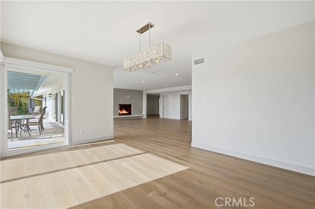 Building Photo - 5527 Burning Tree Dr