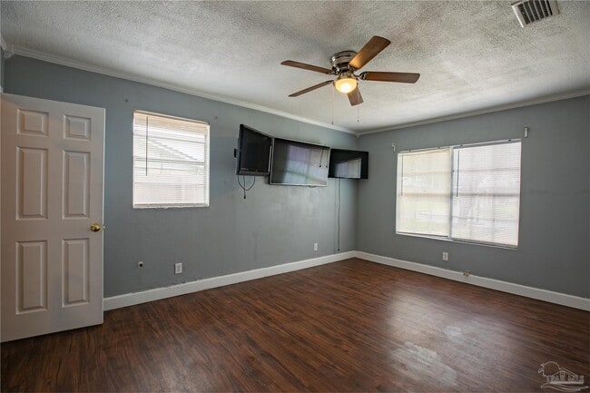 Building Photo - 4381 Bixby Cir