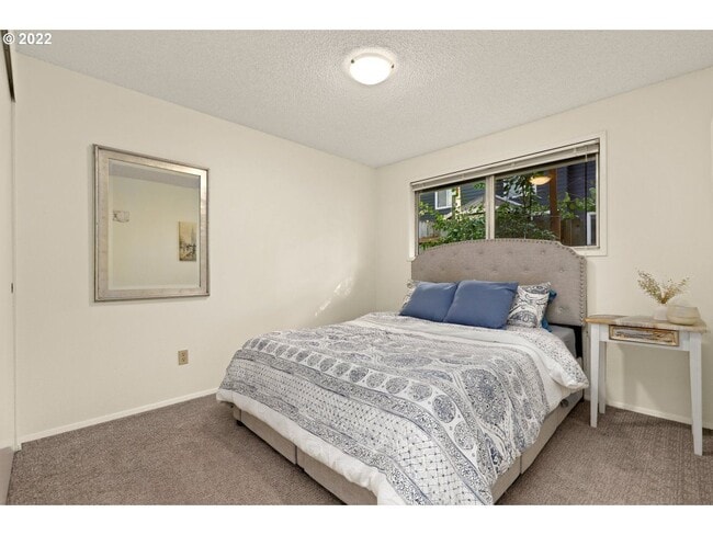 Building Photo - CHARMING HOME NEAR MULTNOMAH VILLAGE IN SW PORTLAND