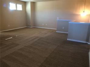 Building Photo - 2880 Donnell Dr