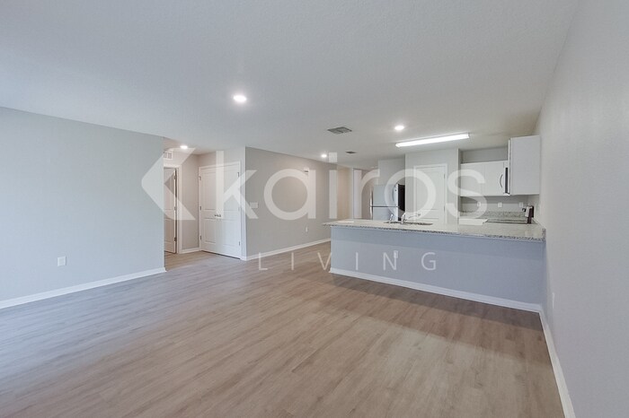 Building Photo - 2799 W Sheila Dr